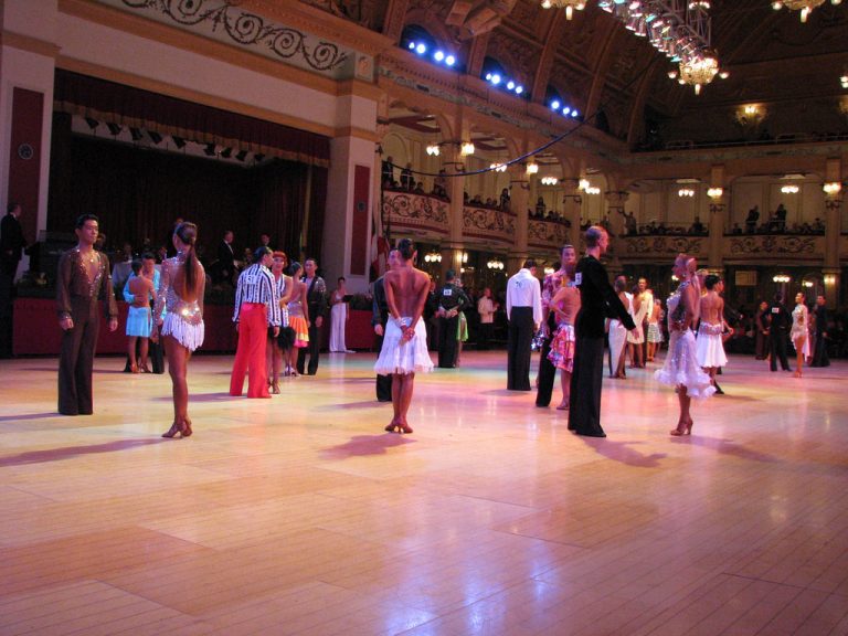 Watch a ballroom dance contest 2