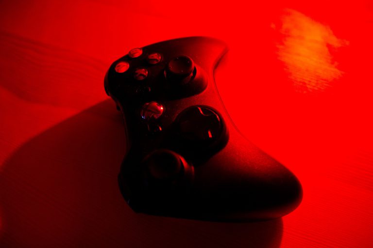 Play video games 2