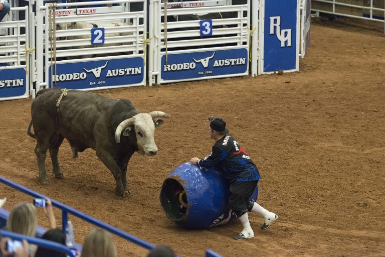 Watch rodeo clowns 2