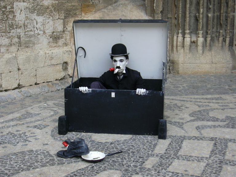 Watch street theatre 2