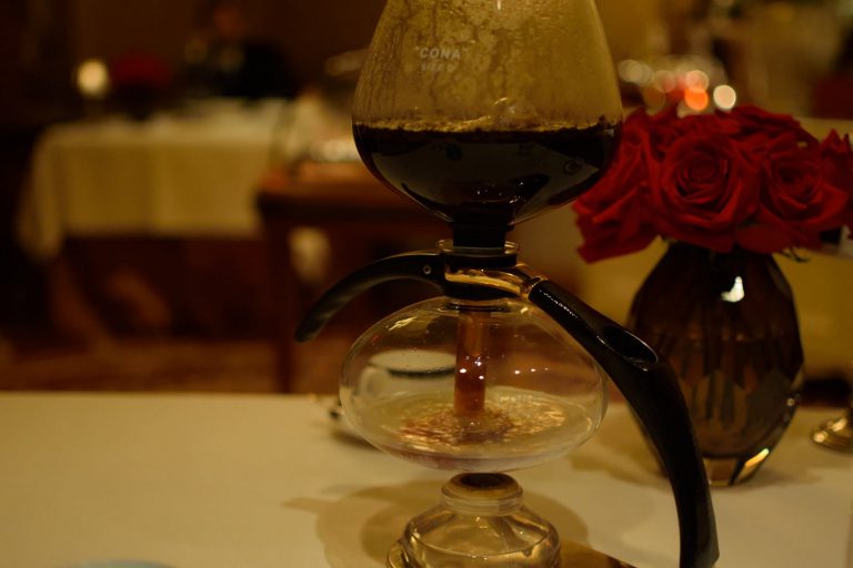 Go out for a vacuum coffee 2