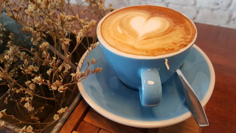 Make a flat white 3