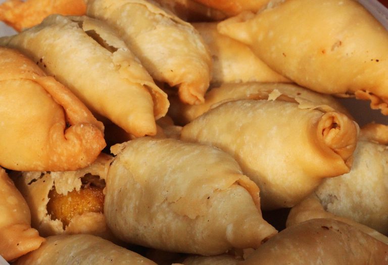 Make an Indonesian dish 3
