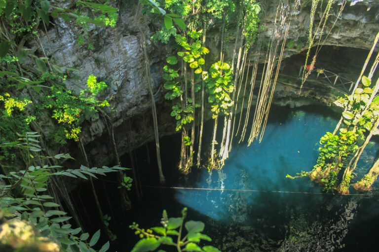 Cenote Oxman, Valladolid, en Yucatán