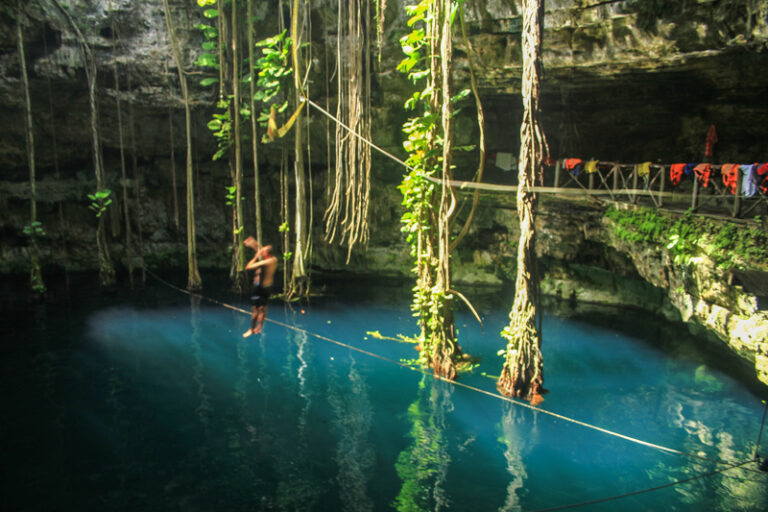 Cenote Oxman, Valladolid, en Yucatán