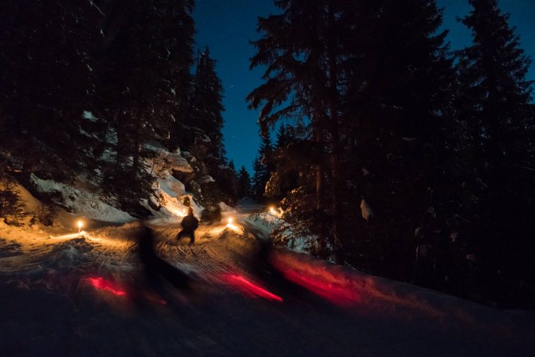 Night Sledding – Outdoor Interlaken