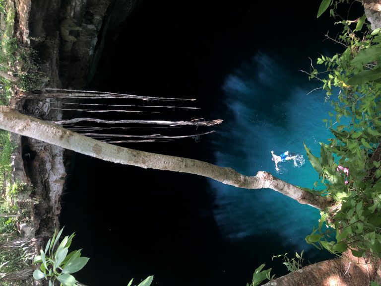 Cenote Noh-Mozon in Sacalum, Yucatán Peninsula, Mexico