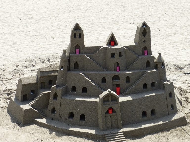 Smooth sandcastle 3 levels with windows